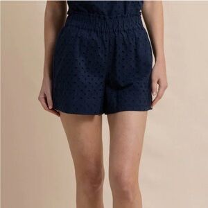 Southern Tide Elyse Eyelet shorts. NWT